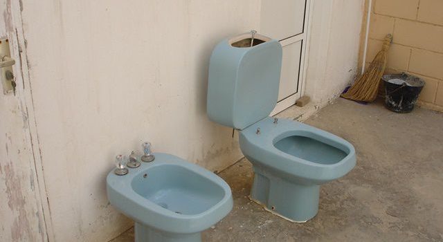 トイレつまりの原因と正しい対処法家庭でできる予防と業者選びのポイント トイレつまりの原因と正しい対処法家庭でできる予防と業者選びのポイント